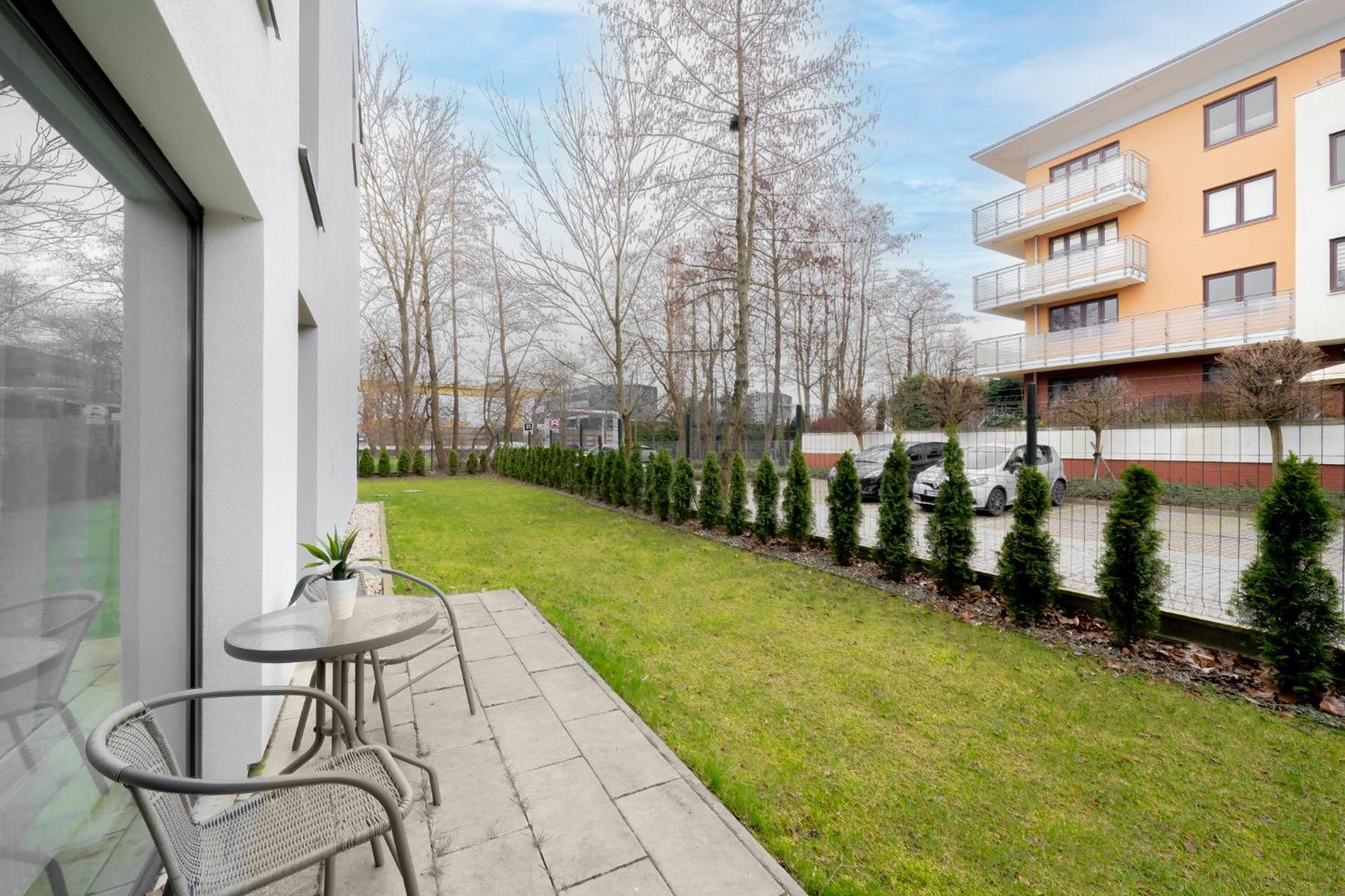 Lulu - Rosa - Hotelowe Z Klimatyzacja I Konsola Ps4 - Solny Apartment Kolberg